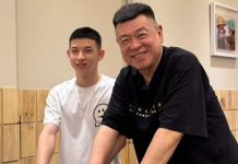 Former Celebrity Manager Behind Show Luo And 5566 Now Works As Hotpot Server To Stay Active